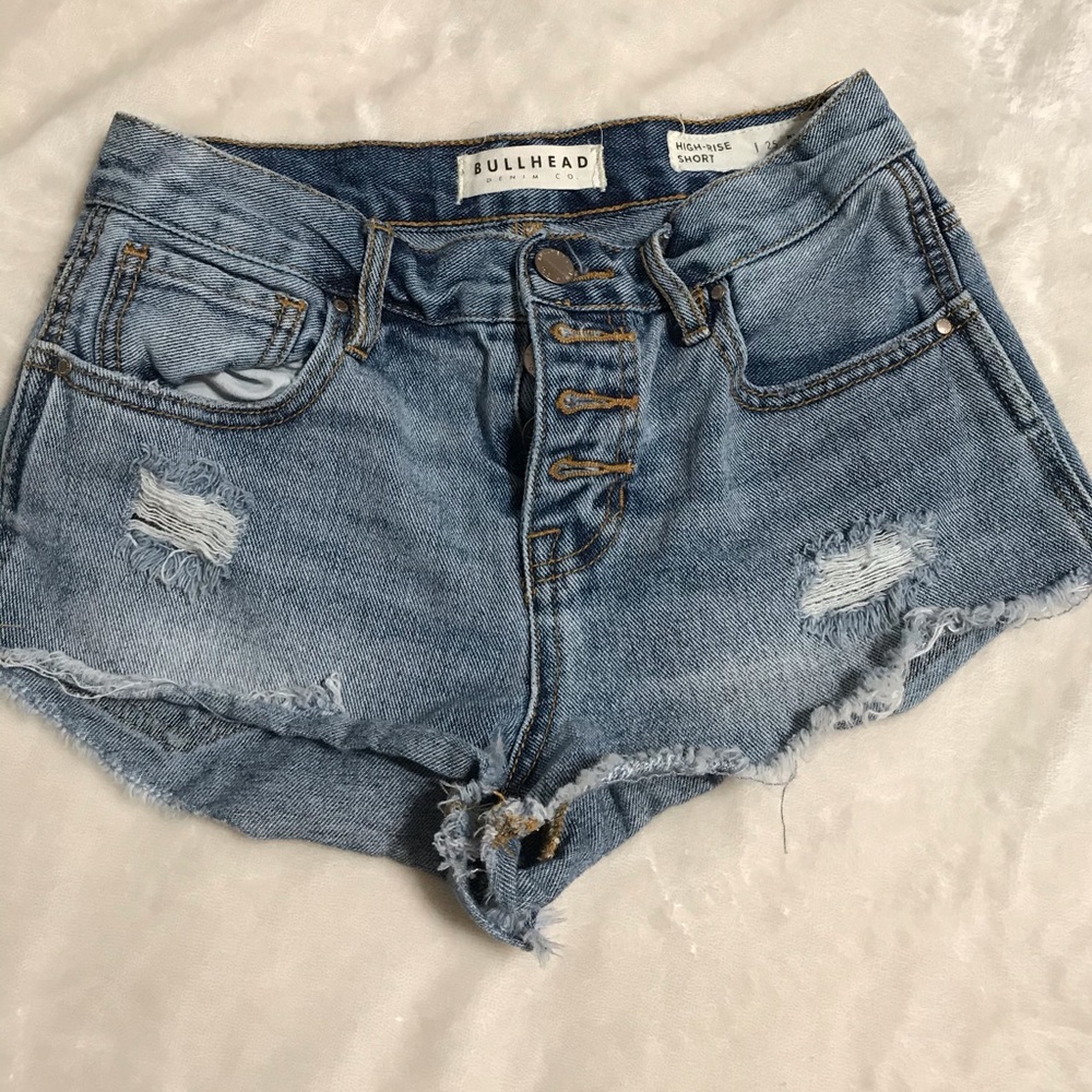 Sold- 3 for $12☀️Bullhead